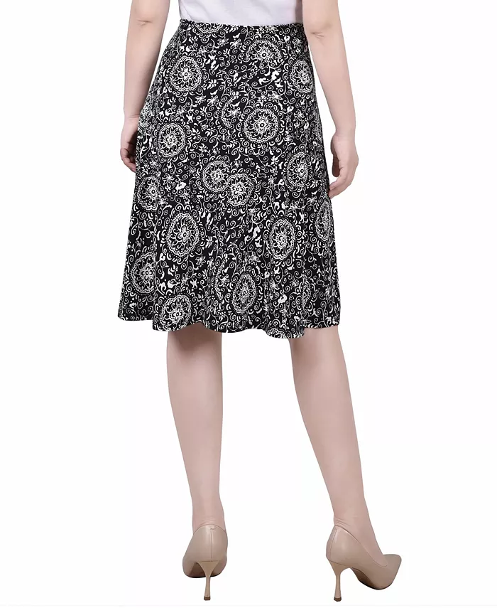 Petite Wide Waisted Knee Length Skirt - thumbnail 2