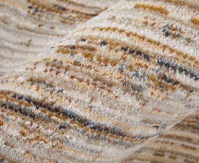 Deja 39PKF 6'7"x9'6" Area Rug