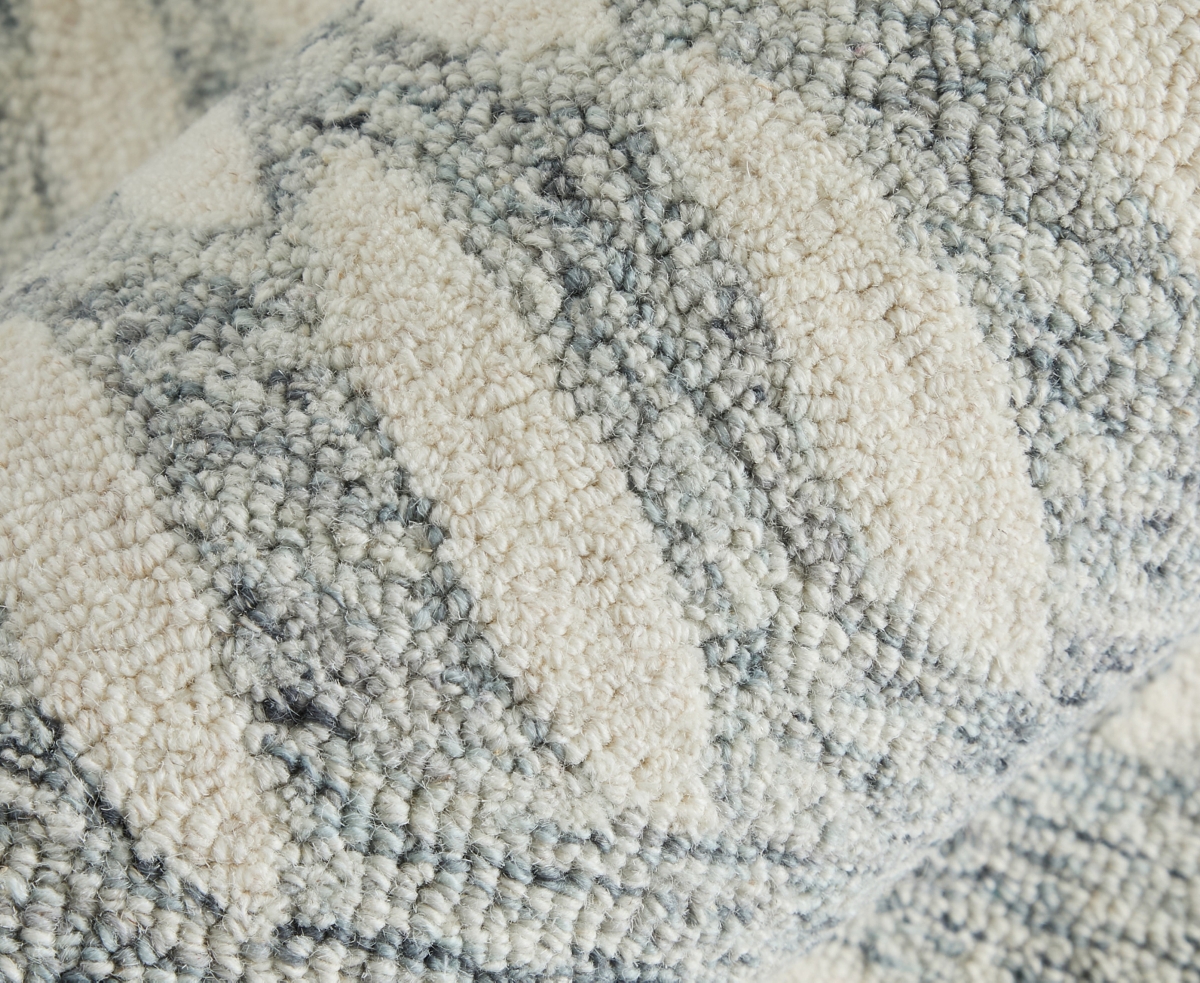 Feizy Wallace 8a38f 2'x3' Area Rug In Multi