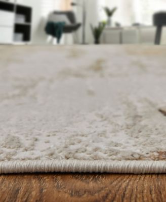 Aura 39LMF 6'7"x9'6" Area Rug