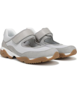 Womens Walk Slim Giselle Walking Shoes