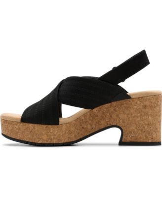 Collection Nerisa West Buckle Wedge Sandals