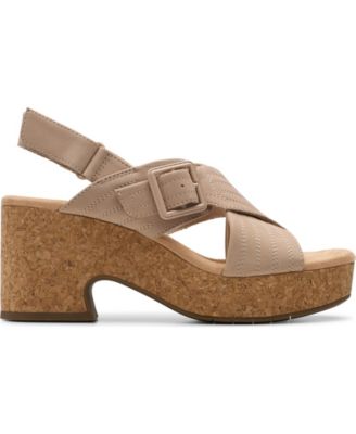 Collection Nerisa West Buckle Wedge Sandals