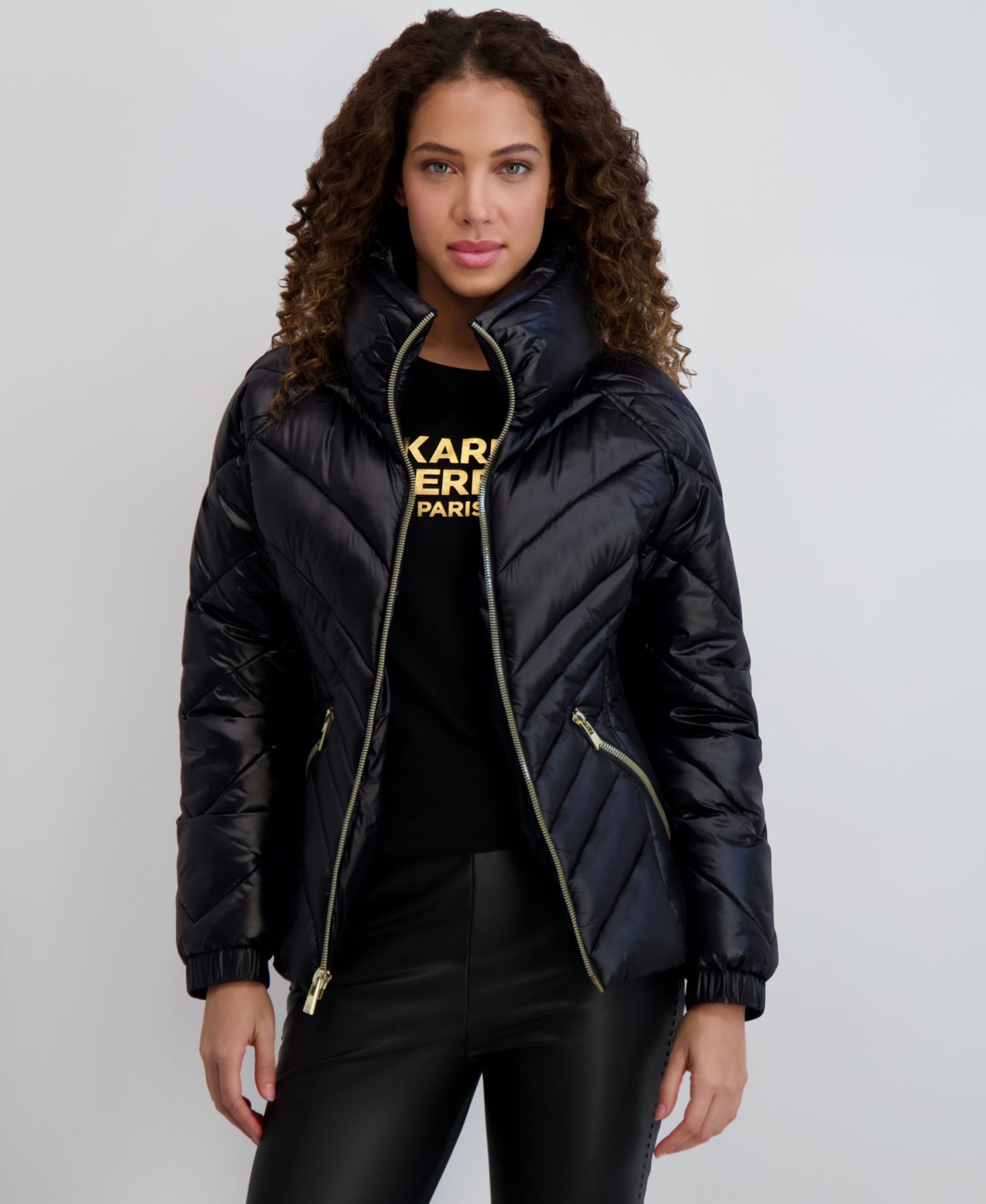 Женская куртка KARL LAGERFELD PARIS Pillow-Collar Puffer, цвет: Чёрный — фото 1