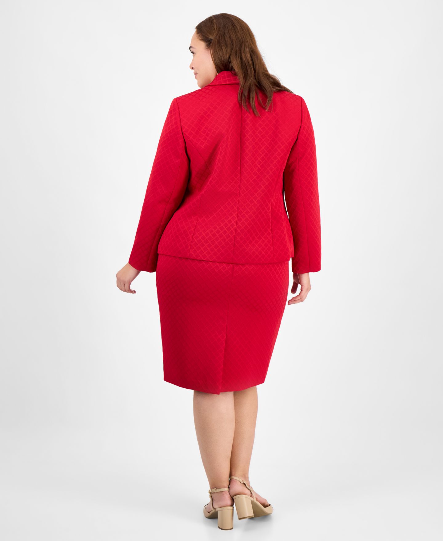 Женский комплект Le Suit Plus Size Shawl-Collar Jacket & Pencil 2 Piece Skirt Suit, цвет: Вишнёвый — фото 2