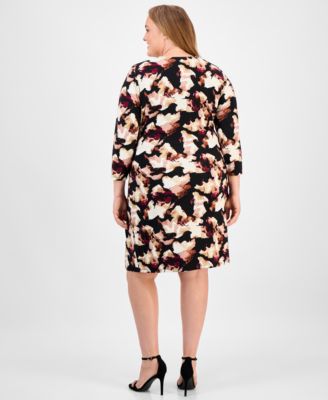 Plus Size Abstract-Print Wrap-Style Dress