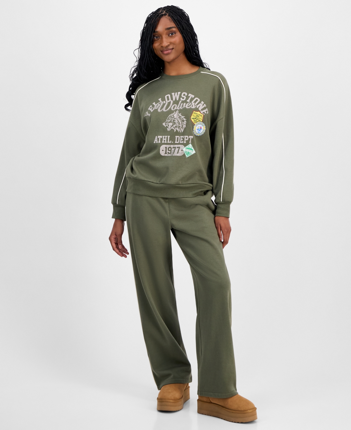 Rebellious One Juniors' Yellowstone Crewneck Sweatshirt In Green