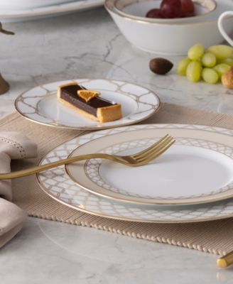 Eternal Palace Gold 5-Piece Place Setting