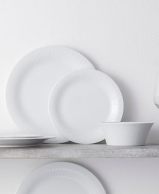 Conifere 12-Piece Dinnerware Set, Service For 4