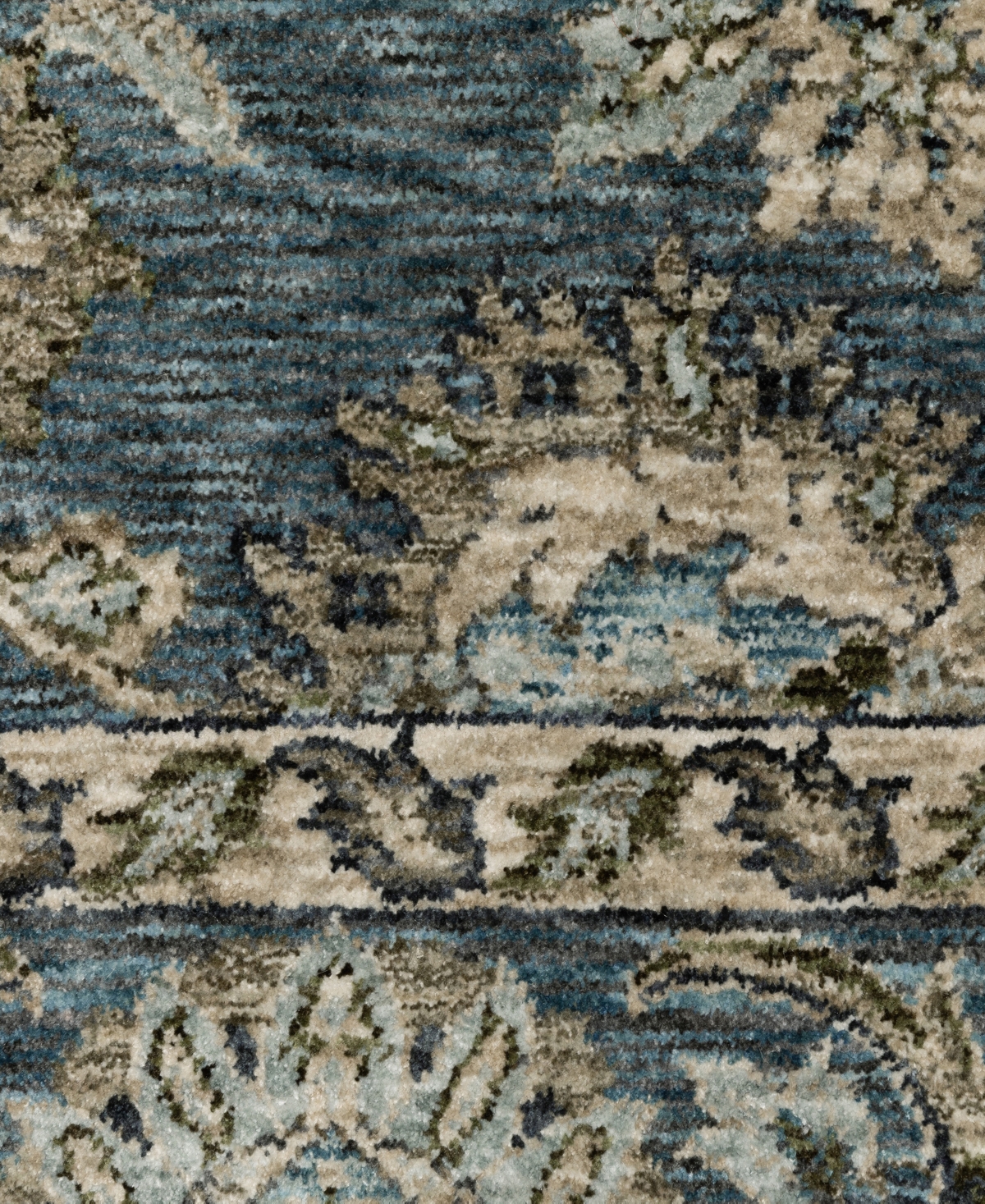 Oriental Weavers Aberdeen 070H1 2'3"x7'6" Runner Area Rug