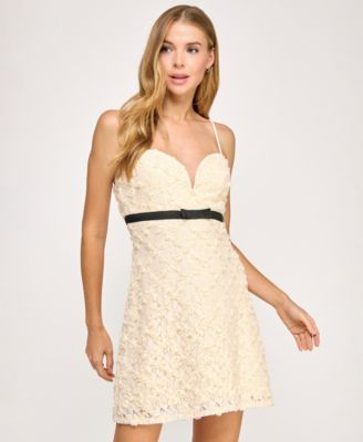 SENI & CADE - Juniors' 3D Flower Lace A-Line Dress