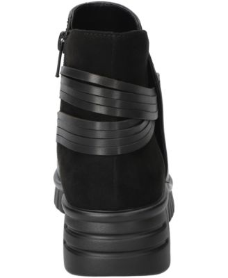 Women's Sueann Round Toe Ankle Booties