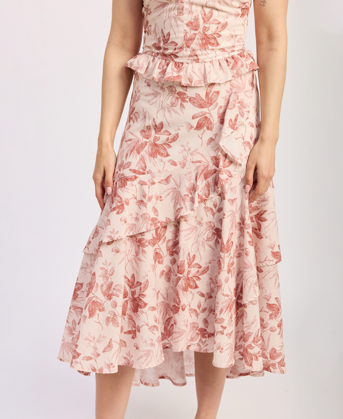 En Saison Women's Sedona Ruffle-hem Midi Skirt In Multi