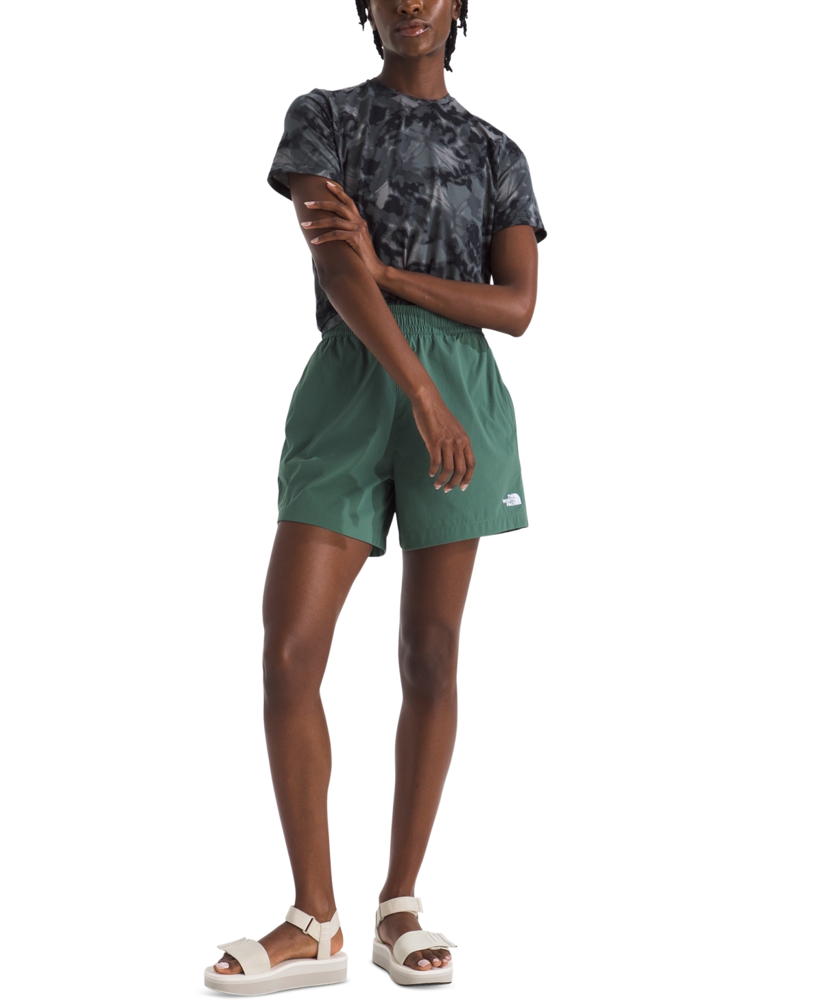 The North Face Women's Class V Pathfinder Pull-on Shorts In Green