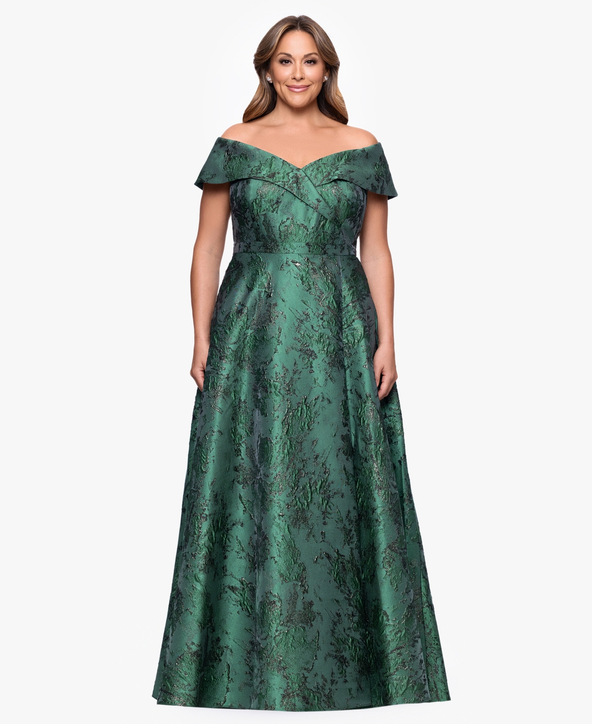 Plus Size Off-The-Shoulder Metallic Jacquard Ball Gown - Dark Green