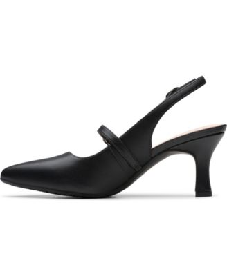 Women's Kataleyna Ruby Buckle Dress Pumps