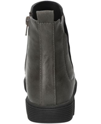 Women's Wyatt Chelsea Boots