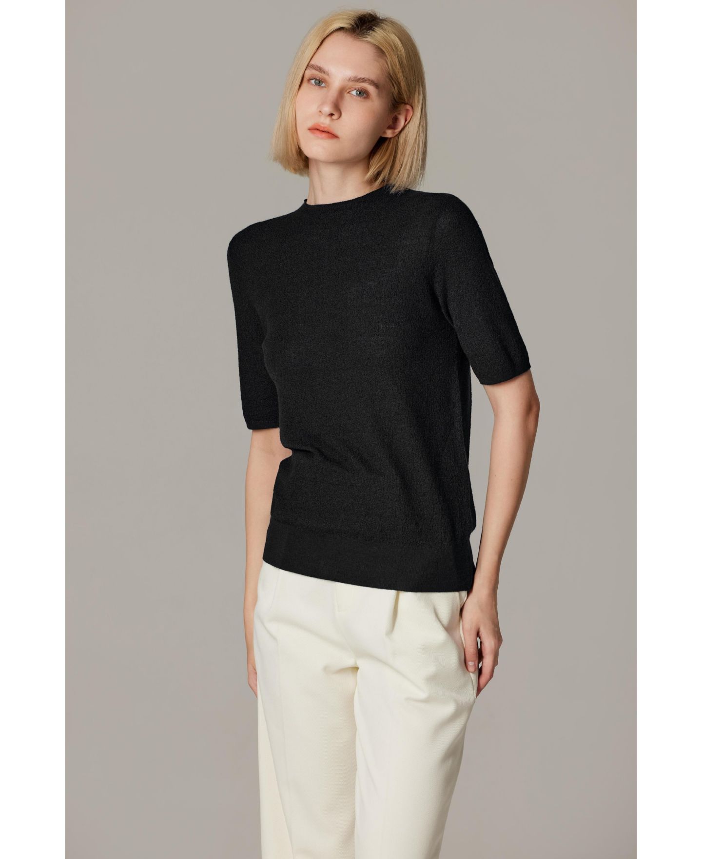 Женский свитер JENNIE LIU Funnel Neck Short Sleeve Sweater 75% Merino Wool 25% Silk Ultra Soft Fine-gauge Knit Top Machine Washable, цвет: Чёрный — фото 5