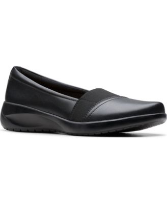 Women's Kaetlyn Rhea Round Toe Loafers