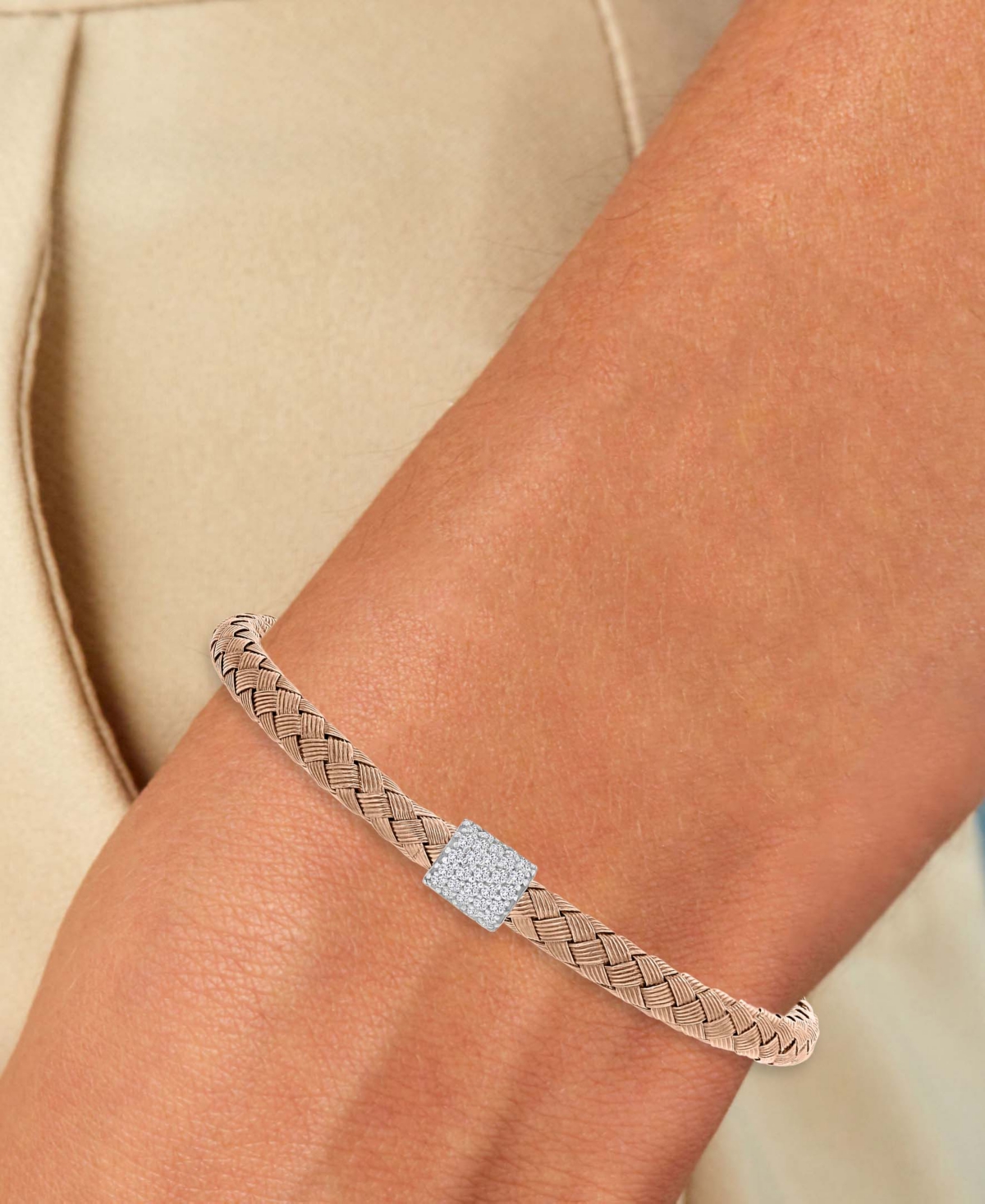 Macy's Cubic Zirconia Bangle Bracelet In 18" In Gold