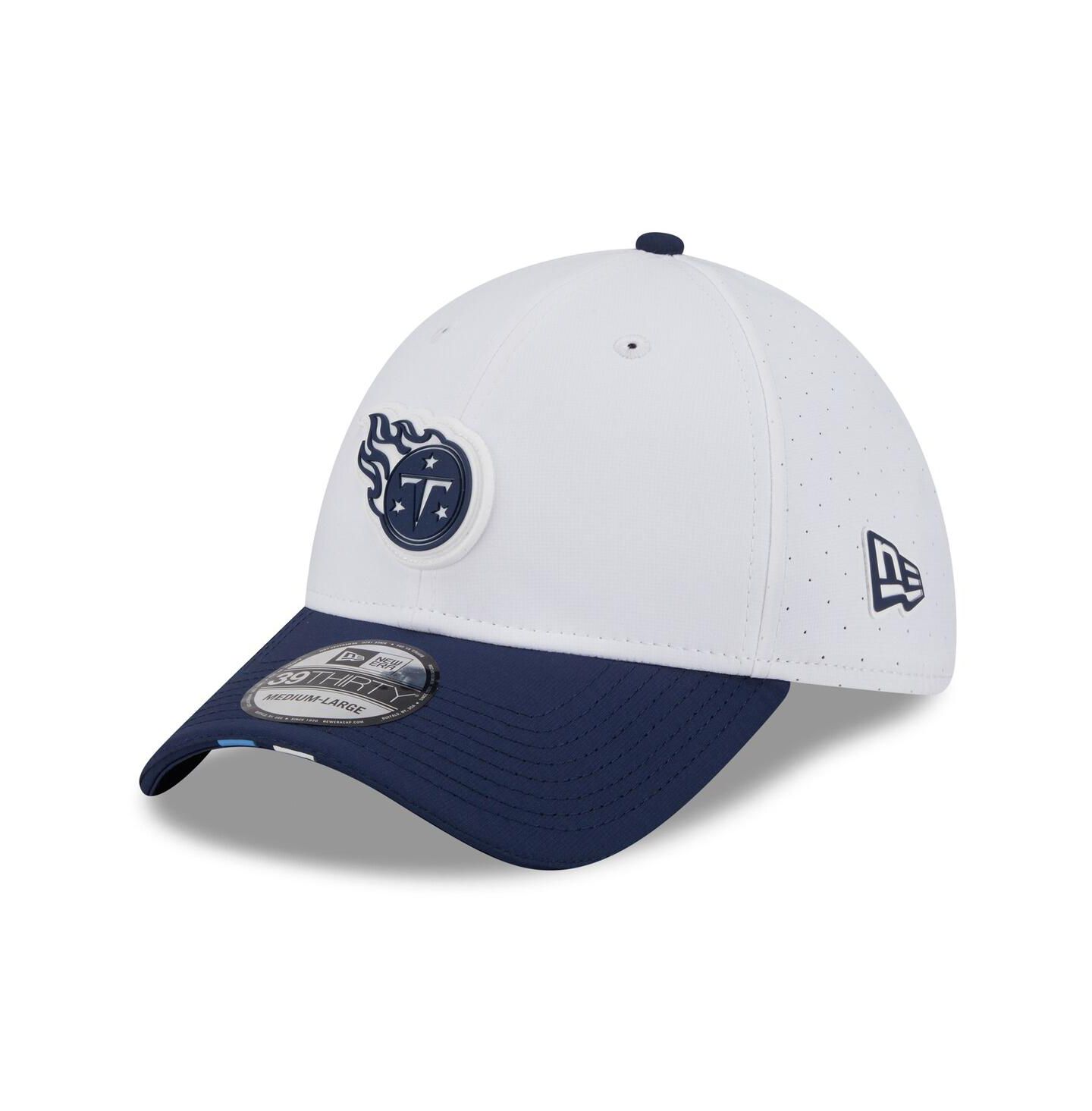 Мужская кепка New Era White/Navy Tennessee Titans 2025 NFL Training Camp 39THIRTY Flex Hat — фото 1