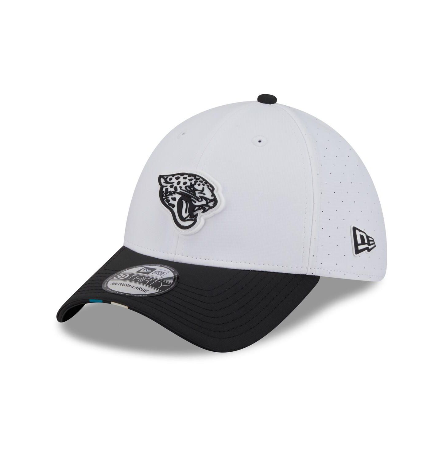Мужская кепка New Era White/Black Jacksonville Jaguars 2025 NFL Training Camp 39THIRTY Flex Hat — фото 1