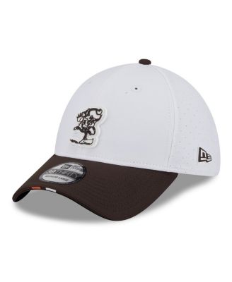 New Era - Men's White/Brown Cleveland Browns 2025 NFL Training Camp Throwback Logo 39THIRTY Flex Hat