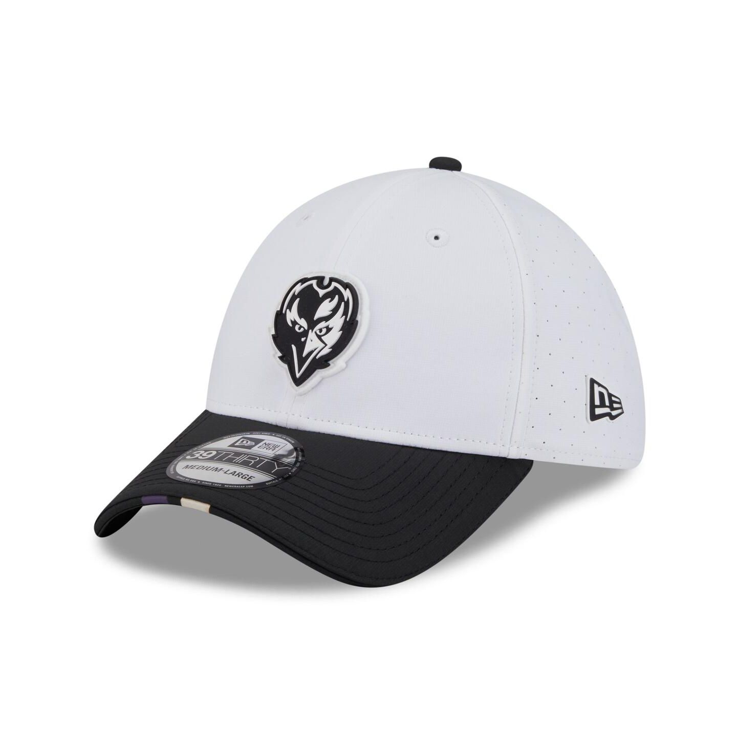 Мужская кепка New Era White/Black Baltimore Ravens 2025 NFL Training Camp 39THIRTY Flex Hat — фото 1
