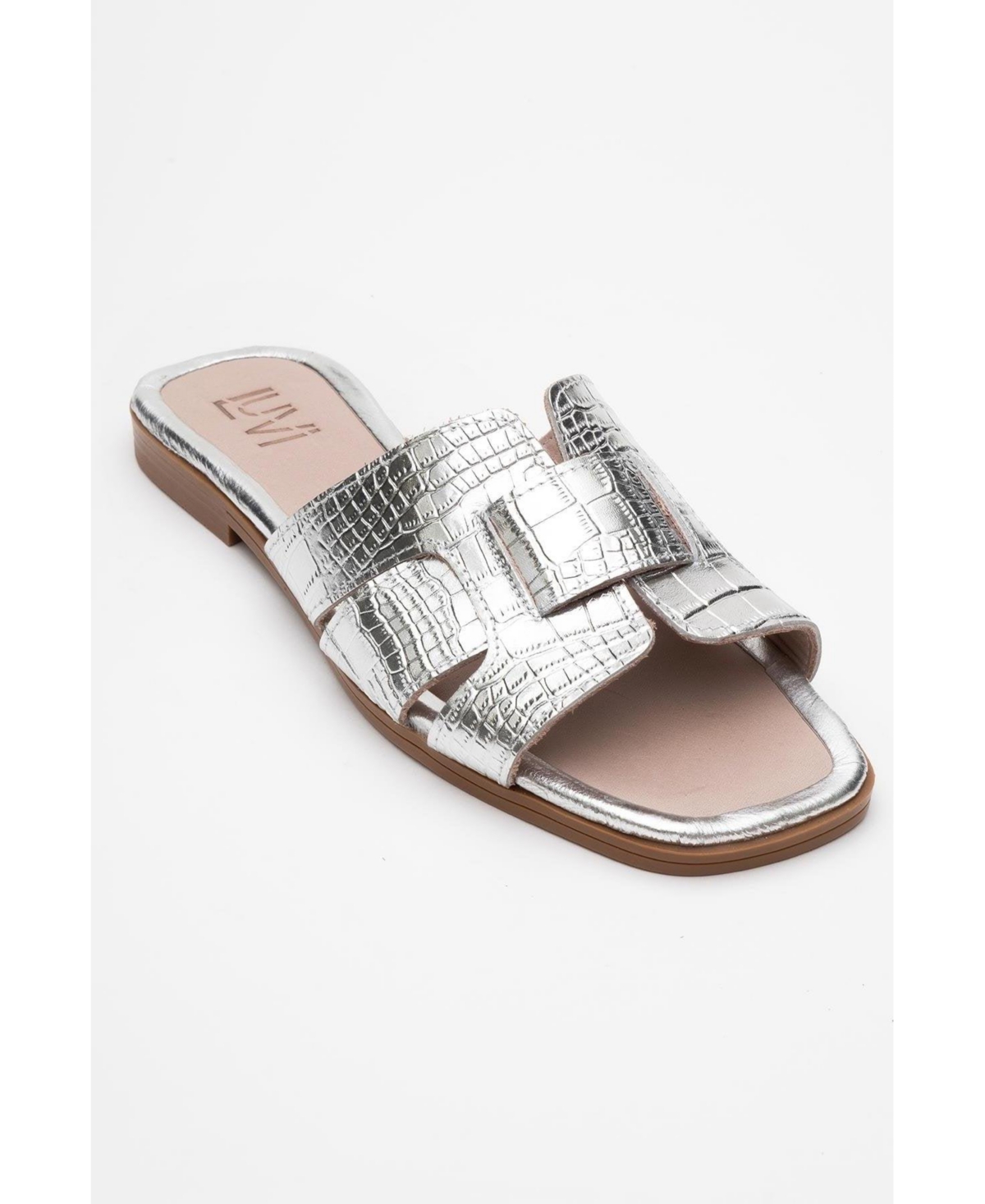 Notre Leather Flat Sandals (Women) - Silver leather