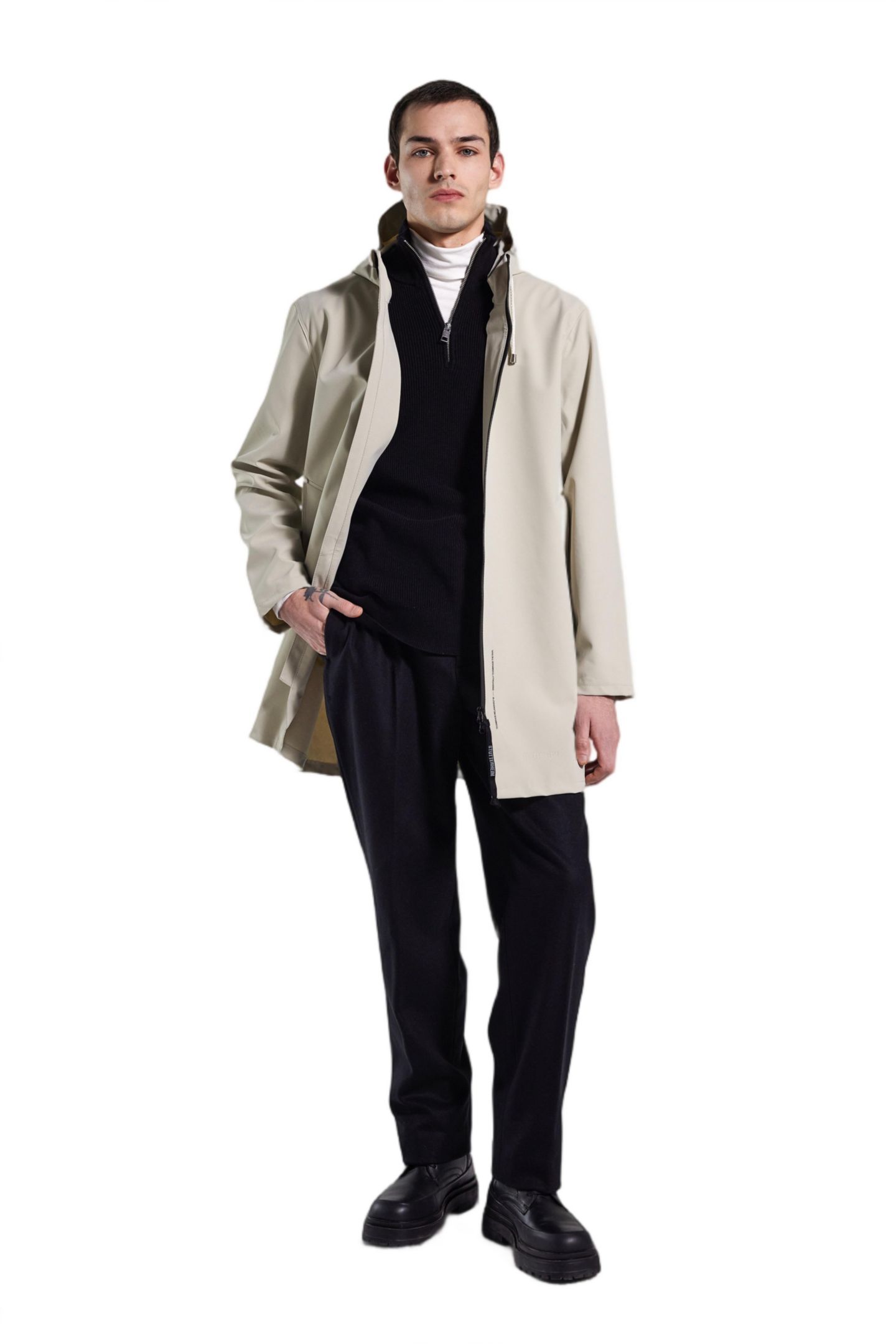 Мужские куртки Stutterheim Stockholm Lightweight Zip Matte Raincoat, цвет: Pelican — фото 4