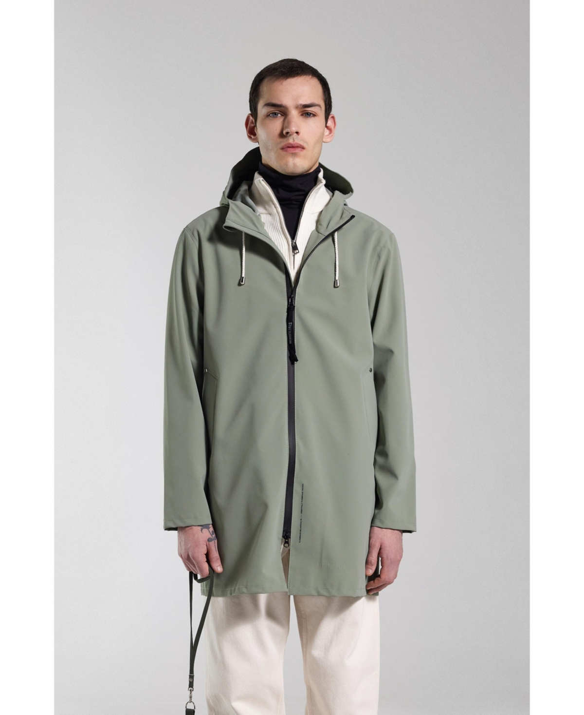 Stockholm Lightweight Zip Matte Raincoat - Comet