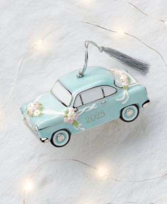 2025 Just Married Vintage Car Ornament