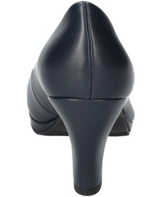 Women's Equinox Platform Slip-On Pumps