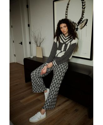 Women's Checkered V-Neck Sweater