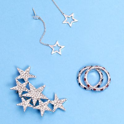 Jewelry Set Celestial Stars Rock Star Bracelet and Earrings Silver Toggle Clasp