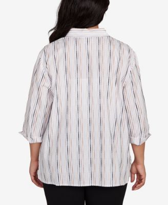 Plus Size Classic Mitered Textured Stripe Button Front Top