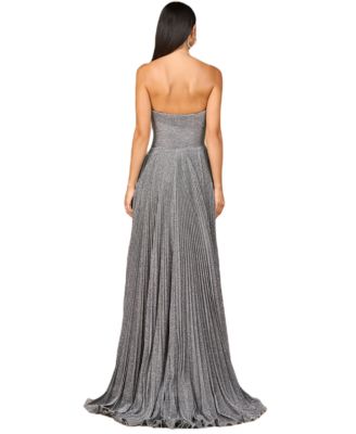 Women's Flowing Pleated, Strapless Dress