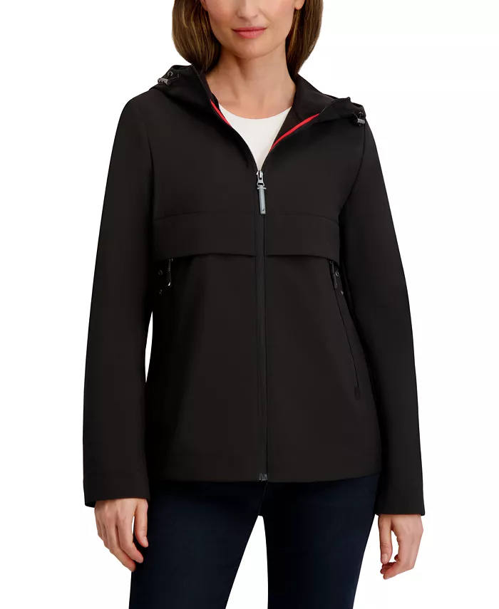 Women's Hooded Softshell Coat