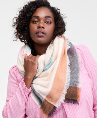 On 34th - Colorblocked Blanket Wrap