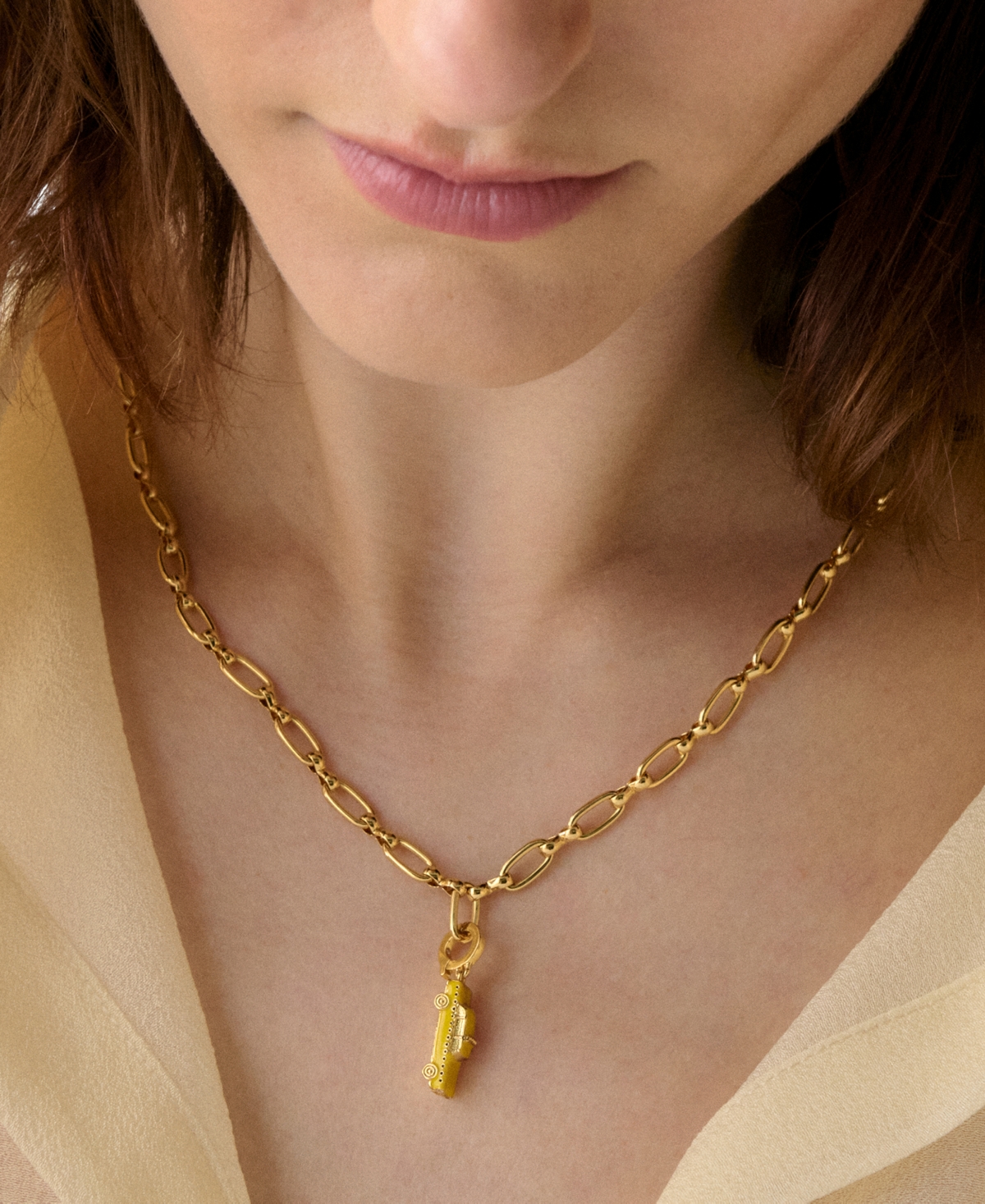 Kate Spade Gold-tone One In A Million Taxi Charm In Gold