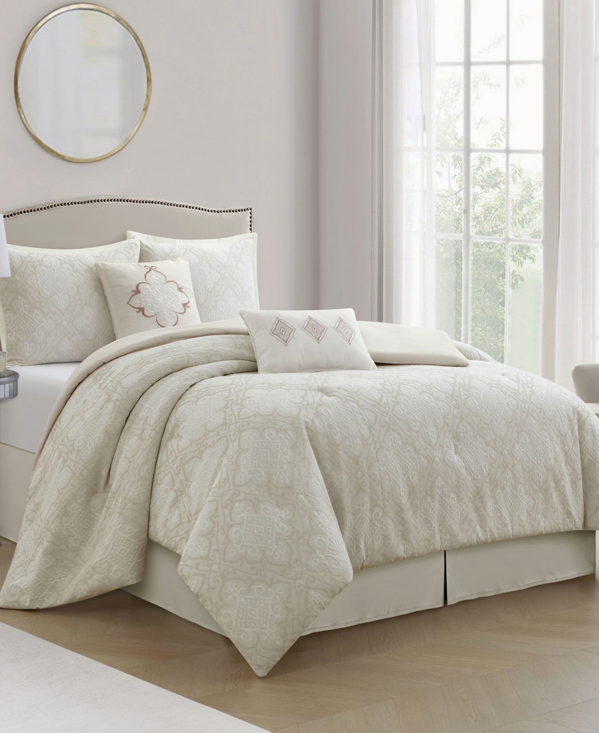 Stratford Park Prissa Medallion 6-pc. Comforter Set, King In White
