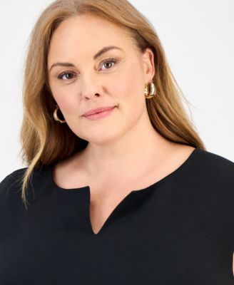 Plus Size Sleeveless Sheath Dress