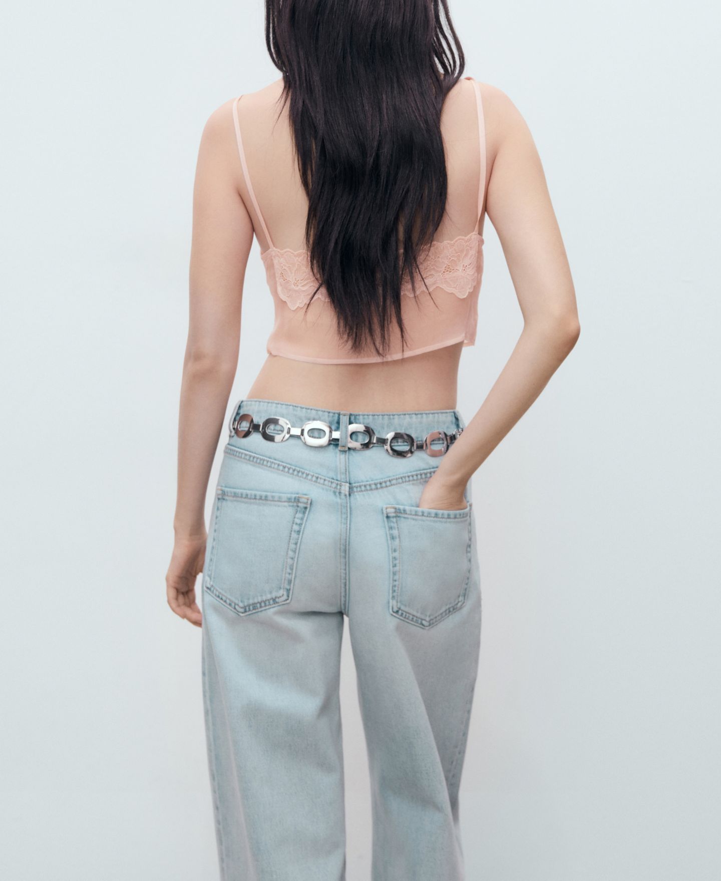 Женский топ Mango Lace Crop, цвет: Пастельный розовый — фото 2