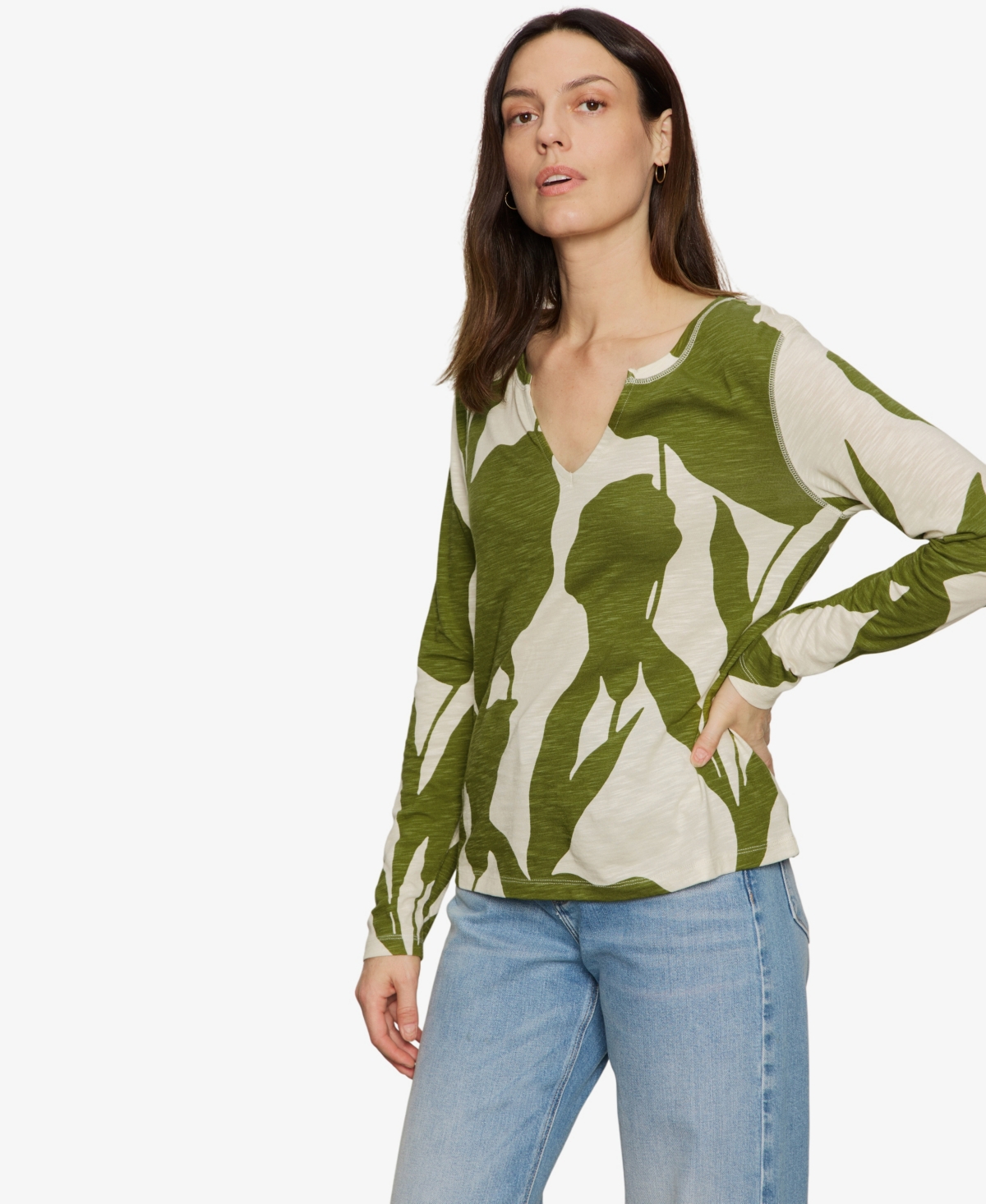 Sanctuary Print Split Neck Knit Top In Green