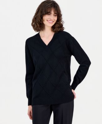 Women's Diamond Knit V-Neck Sweater