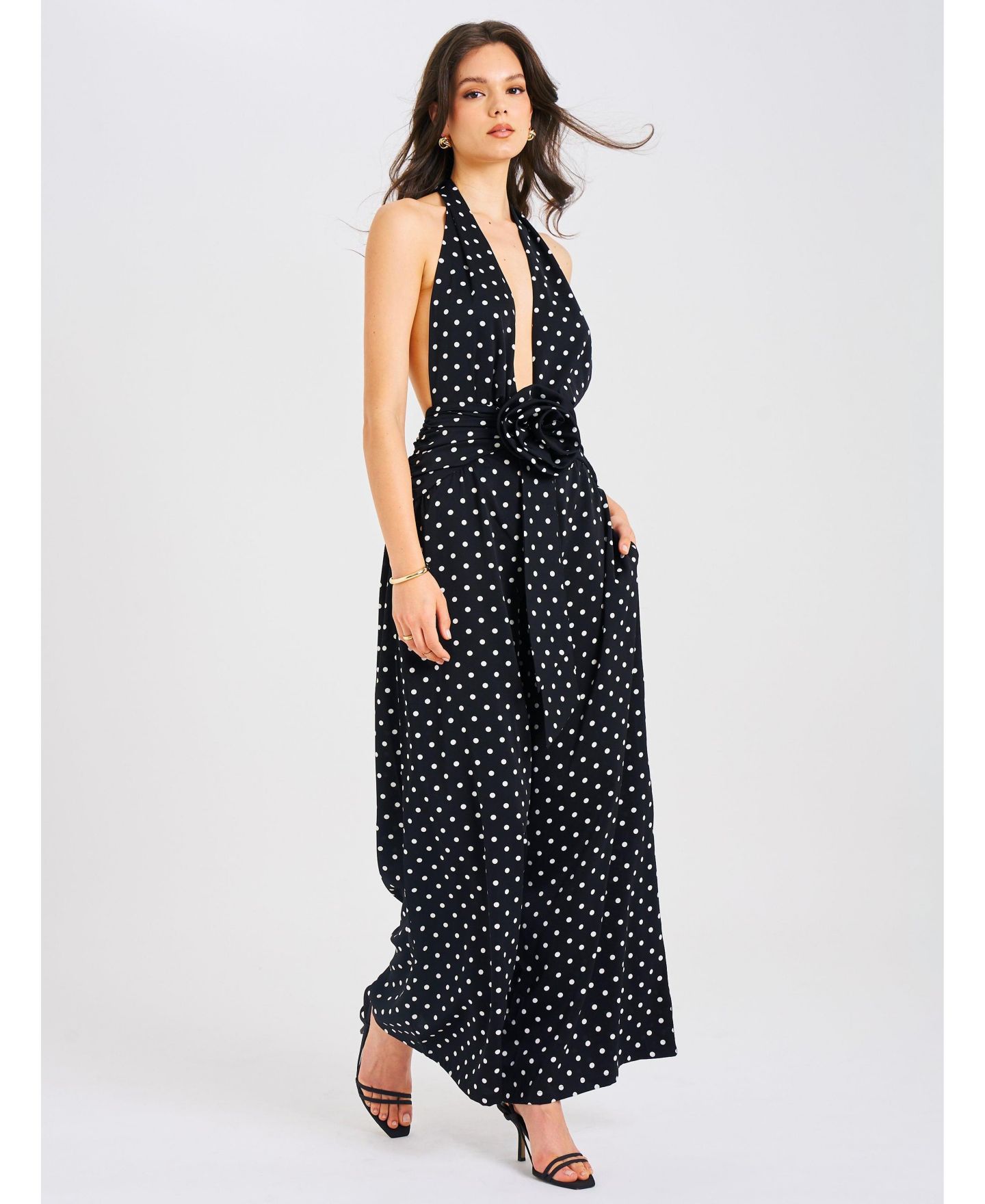 Женский комбинезон Miss Circle Women Oriana Black Polka Dots Halter Jumpsuit, цвет: Чёрный в горошек — фото 9