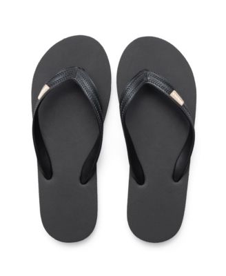 Women s Classicz Core Natural Rubber Flip-Flop Thong Sandals