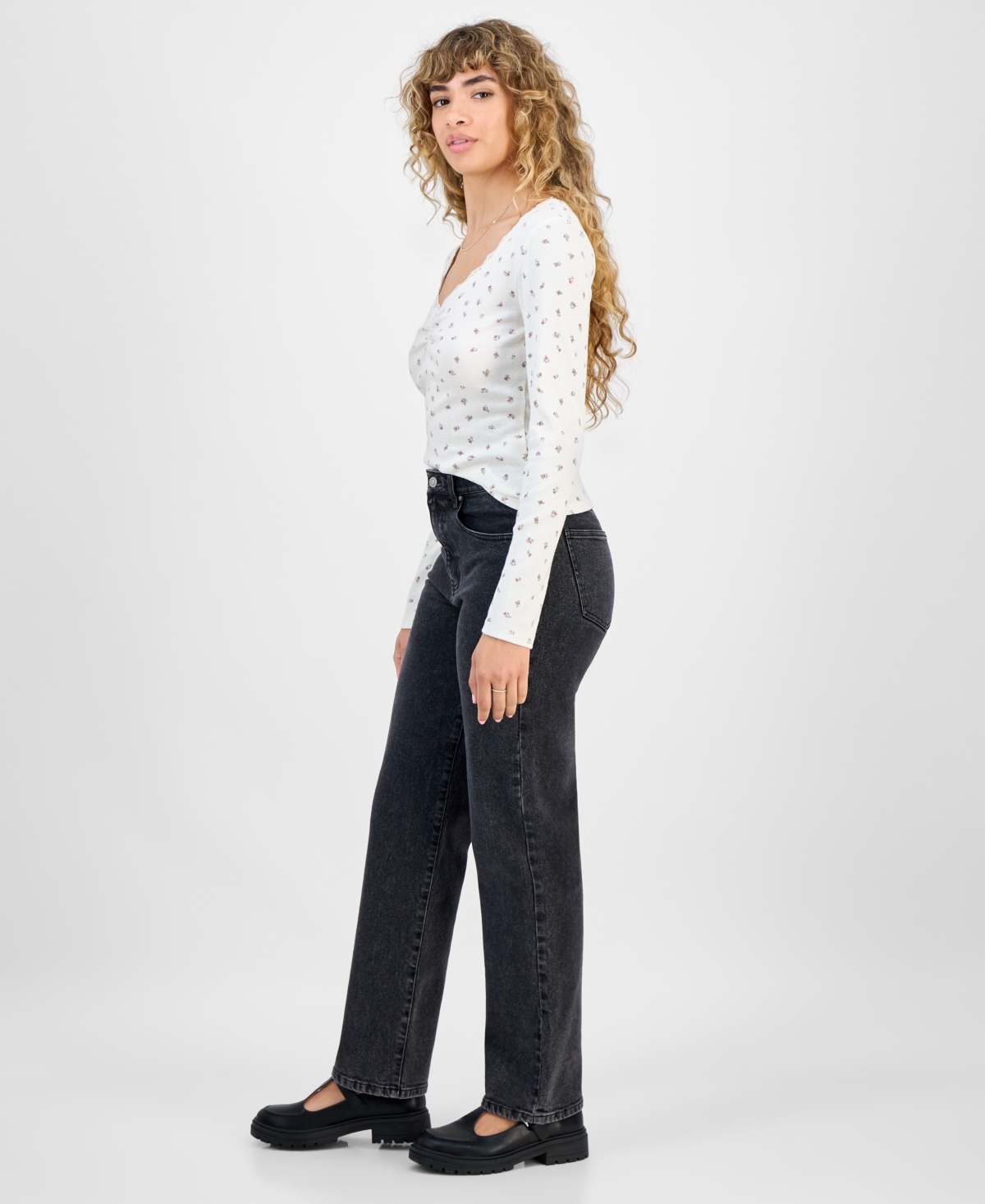 Celebrity Pink Juniors' Skater Straight Leg Jeans In Black