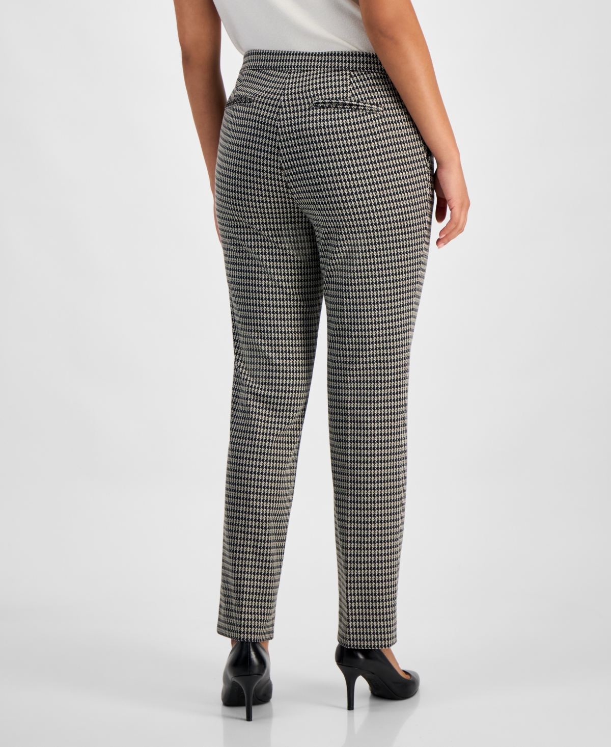 Ak Anne Klein Petite Houndstooth Mid Rise Pull-on Pants In Gray