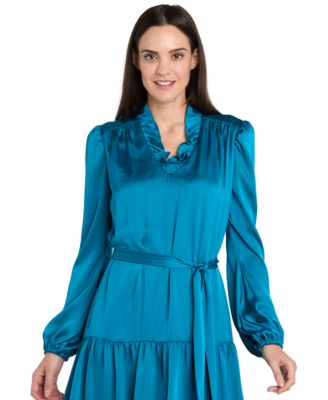 Petite Collared V-Neck Long-Sleeve Dress